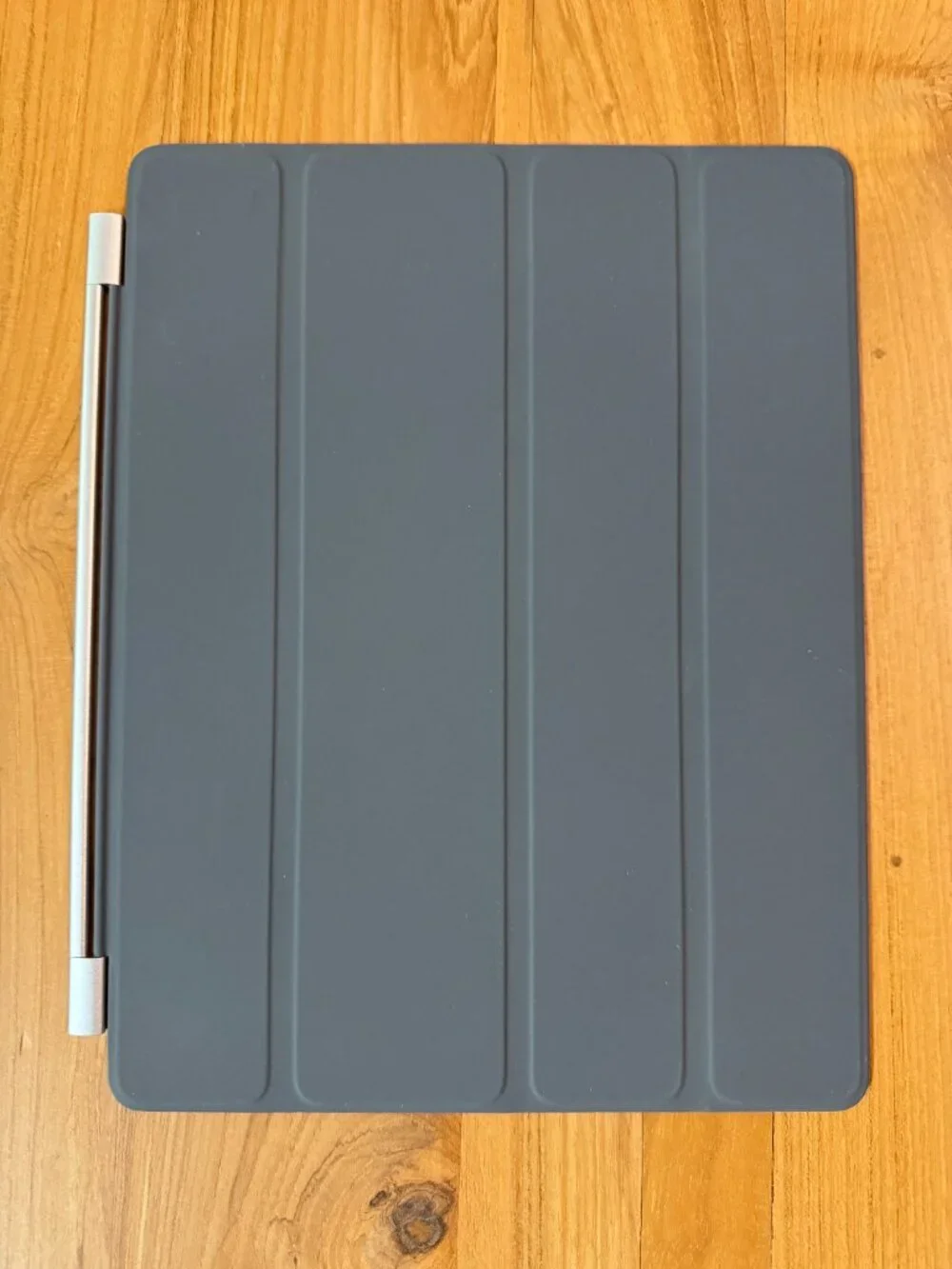 Apple Smart Cover for Apple iPad 2nd- 3rd- and 4th-Gen - Dark Gray MD306LL/A